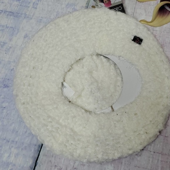 NWT Cuddl Duds Beret Knit Hat - Picture 5 of 6